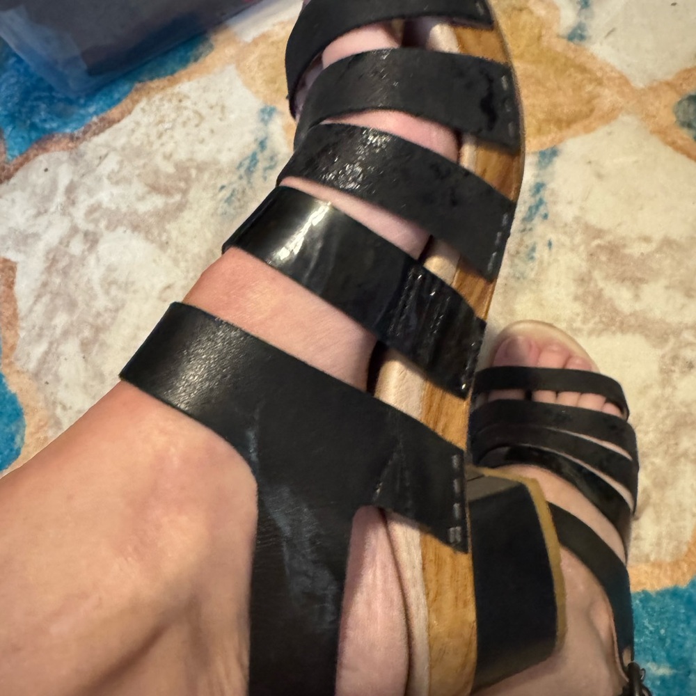 Dansko Black Maribeth Sandals size 38 - Picture 4 of 12